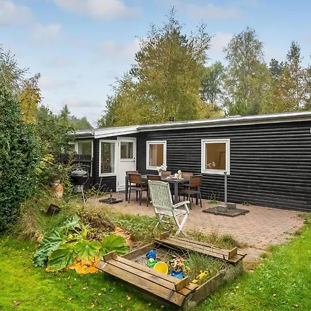 3 Bedroom Cozy In Nykobing Sj Casa de Férias Nykøbing Sjælland