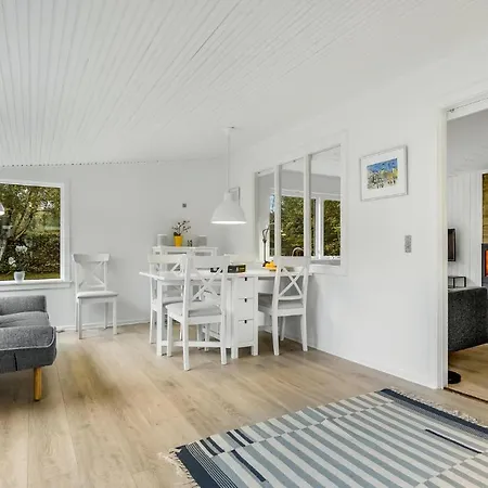 Casa de Férias 3 Bedroom Cozy In Nykobing Sj *
