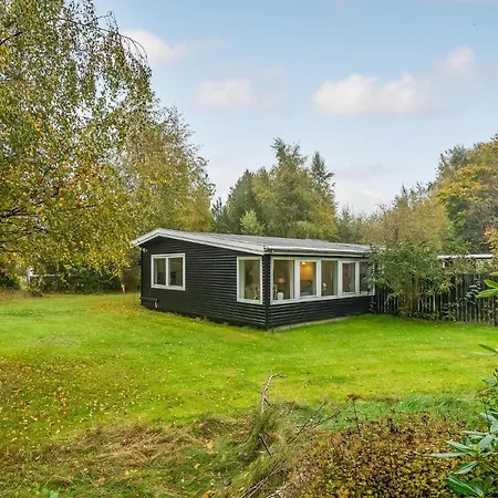 3 Bedroom Cozy In Nykobing Sj Casa de Férias Nykøbing Sjælland